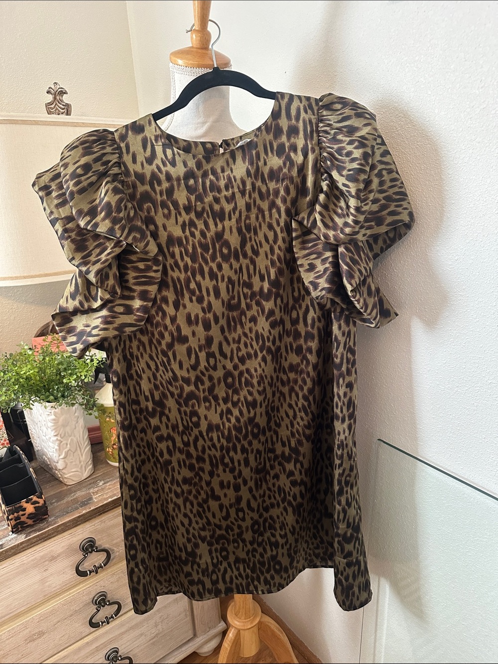 THML Olive and Brown Leopard Puff-Sleeve Shift Dress